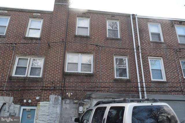 141 Golf Road Darby, PA 19023 - Photo 3 of 4