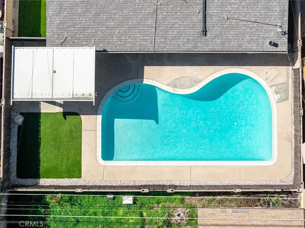 $1,090,000 | 724 North Vine Street, Anaheim, CA 92805