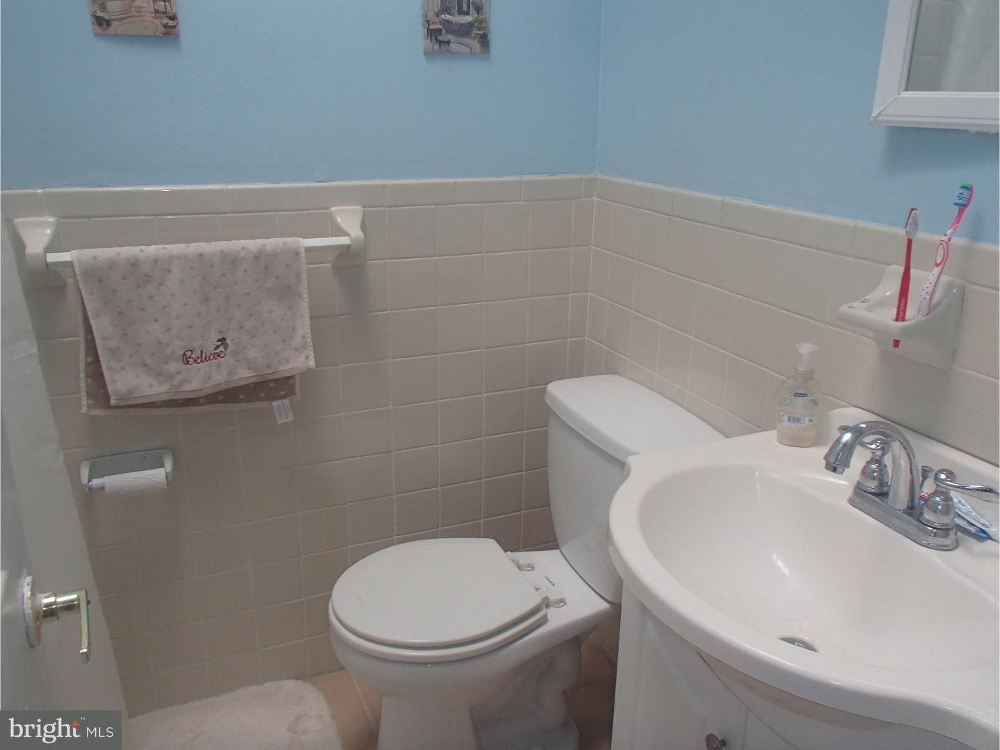 11820 Basile Road Philadelphia, PA 19154 - Photo 11 of 25 Gallery Image 11