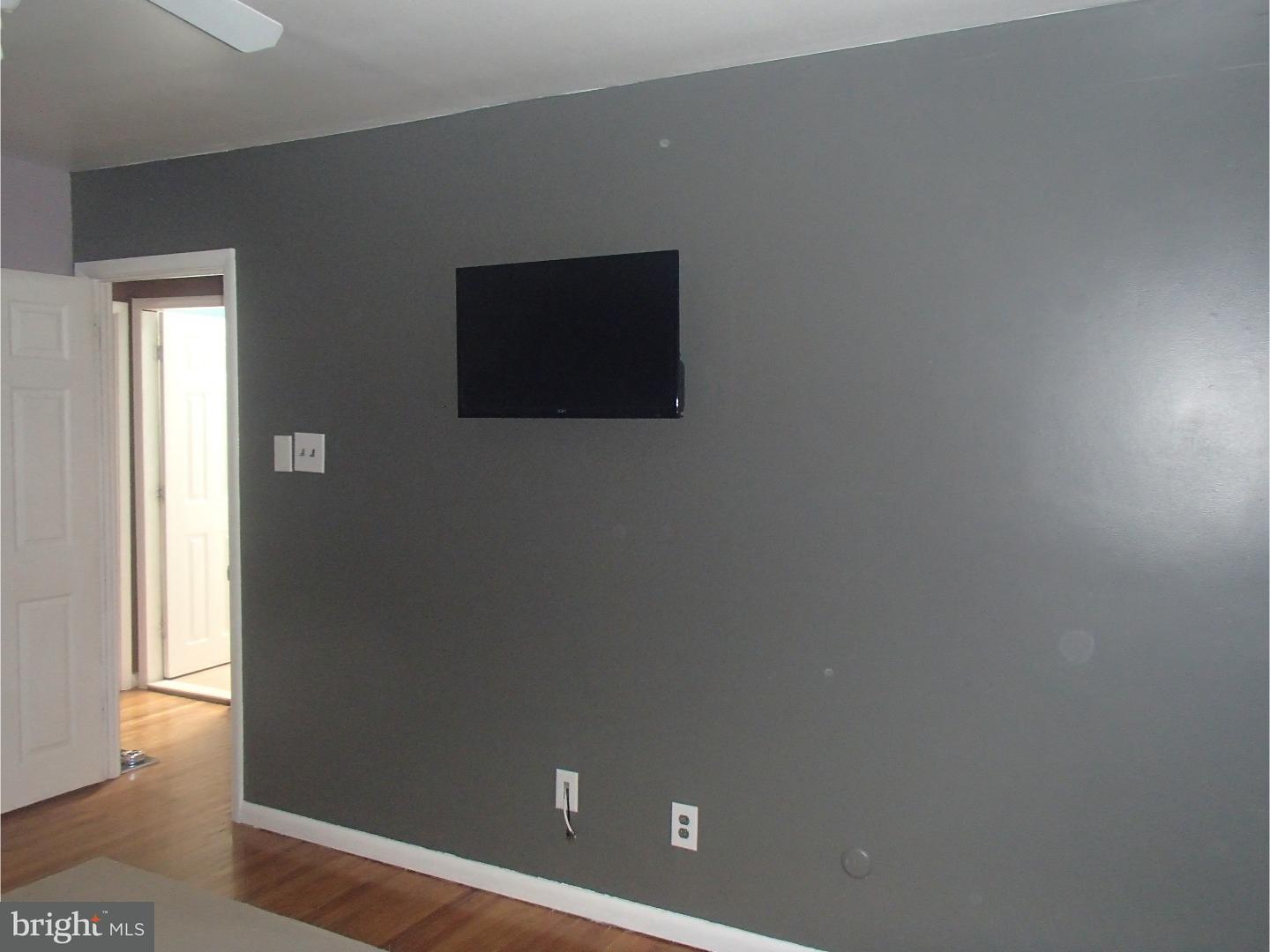 11820 Basile Road Philadelphia, PA 19154 - Photo 14 of 25 Gallery Image 14