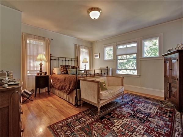 3 Warren Street Winchester, MA 01890 - Photo 15 of 30