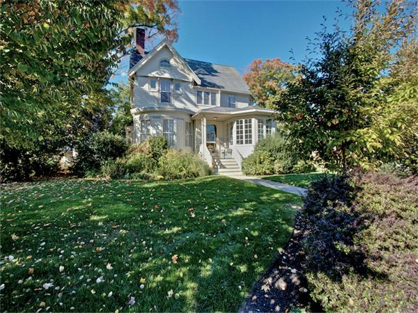 3 Warren Street Winchester, MA 01890 - Photo 30 of 30