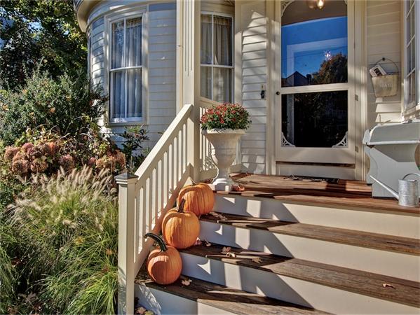 3 Warren Street Winchester, MA 01890 - Photo 4 of 30