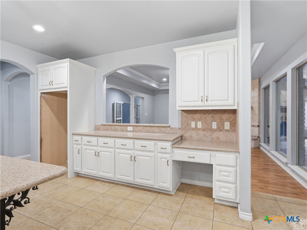 10302 Teich Loop New Braunfels, TX 78132 - Photo 11 of 38