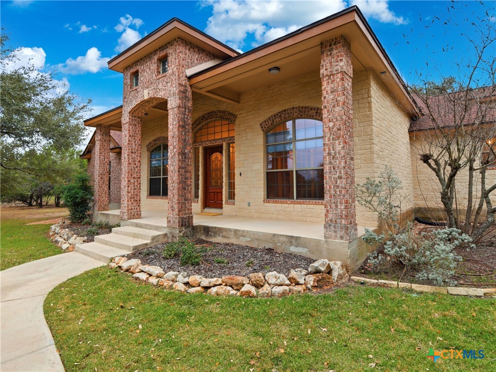 10302 Teich Loop New Braunfels, TX 78132 - Photo 3 of 38