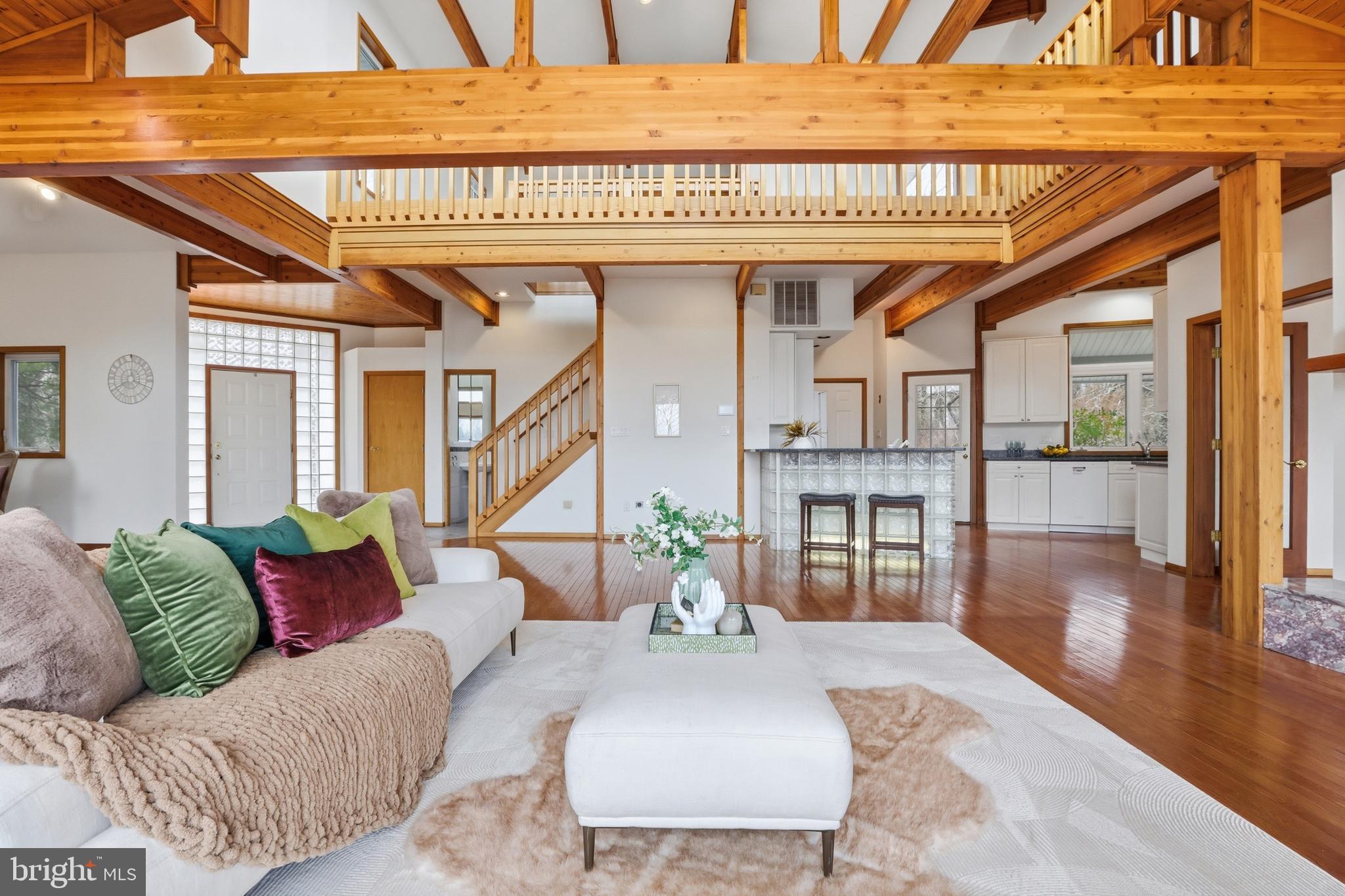 5931 Tyler Road Deale, MD 20751 - Photo 4 of 77 a living room with furniture and wooden floor