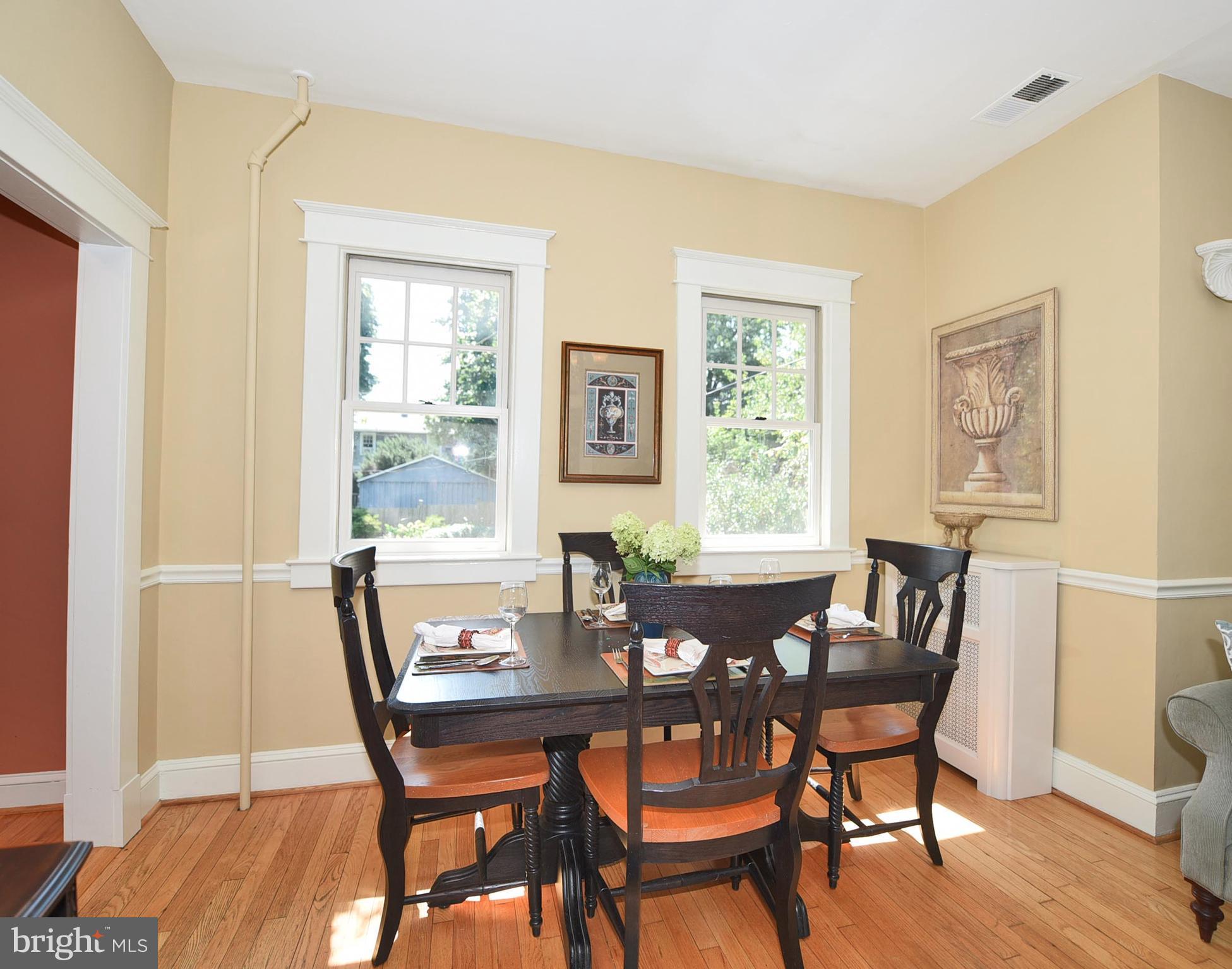 709 Hollen Road Baltimore, MD 21212 - Photo 11 of 30 Sunny Windows