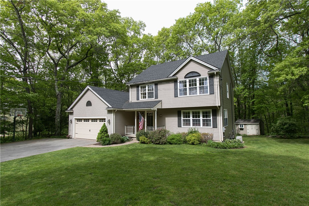 31 Whipple Road Lincoln, RI 02865 - Photo 1 of 40 Gallery Image 1