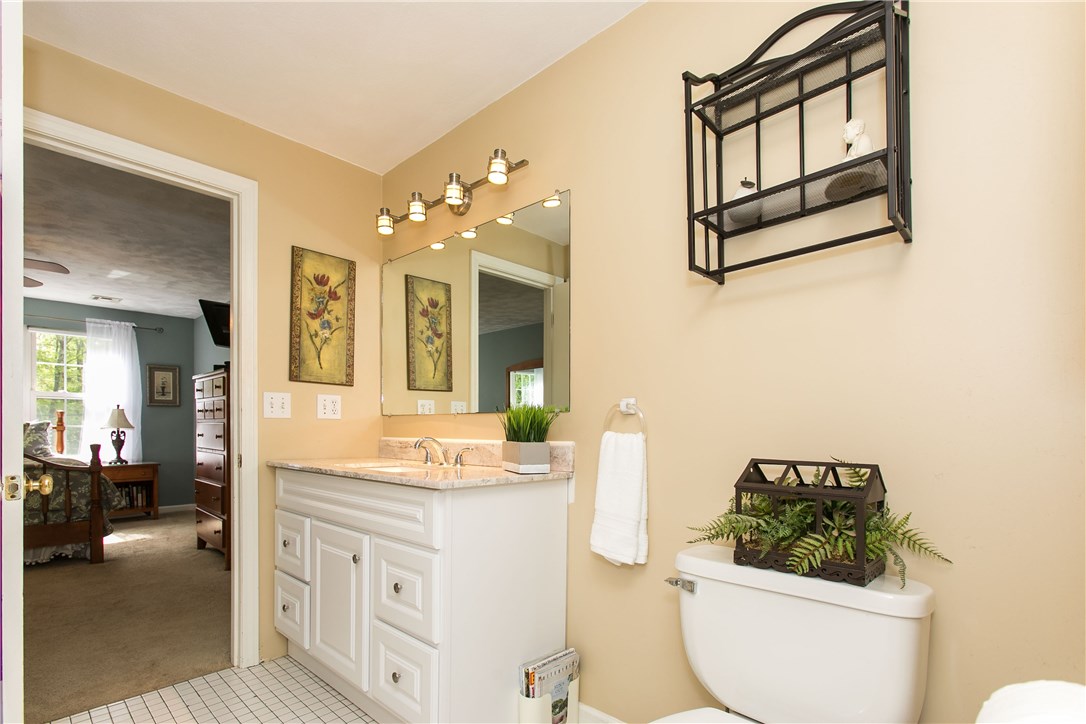 31 Whipple Road Lincoln, RI 02865 - Photo 27 of 40 Gallery Image 27