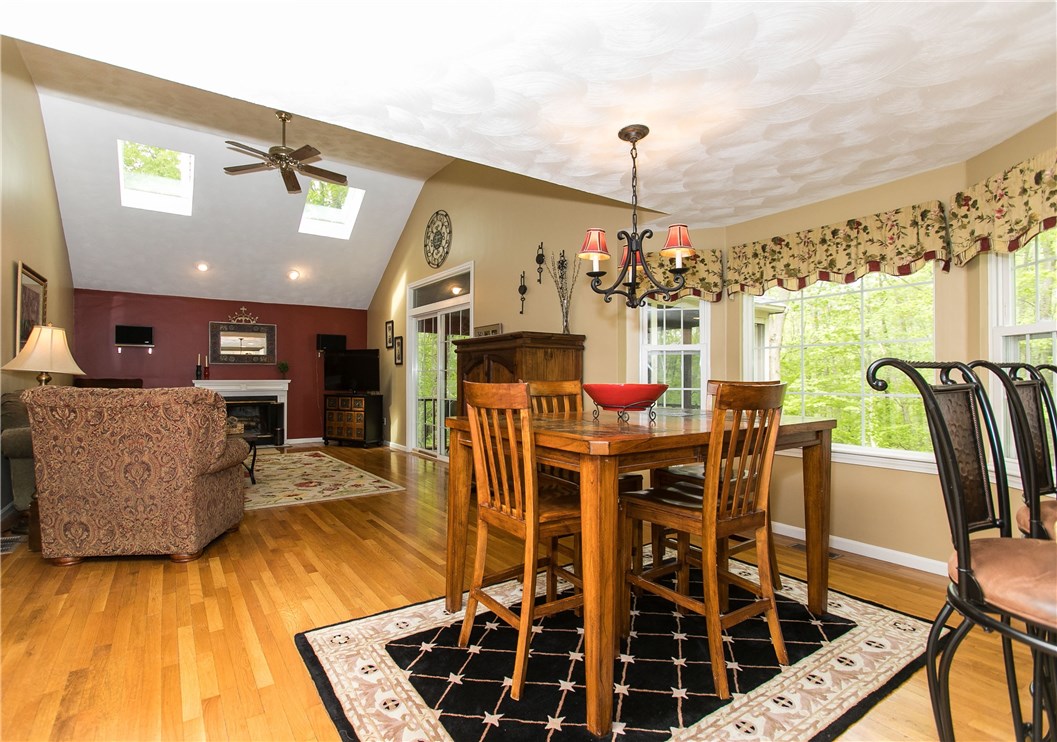 31 Whipple Road Lincoln, RI 02865 - Photo 8 of 40 Gallery Image 8
