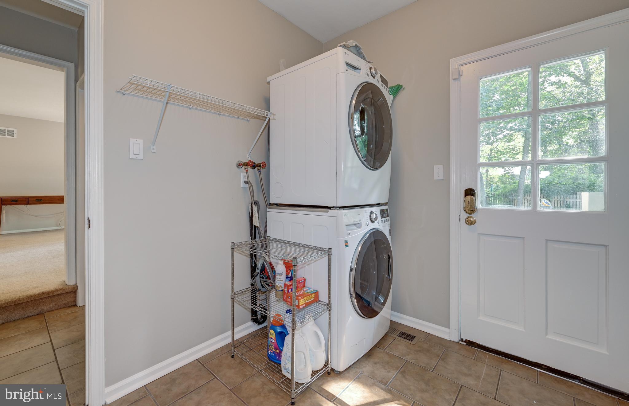561 Nottingham Drive Yardley, PA 19067 - Photo 24 of 49 Gallery Image 24