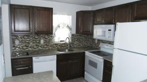 9355 Southwest 8th Street, Unit 106 Boca Raton, FL 33428 - Photo 3 of 25 Kitchen