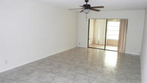9355 Southwest 8th Street, Unit 106 Boca Raton, FL 33428 - Photo 5 of 25 Living Room