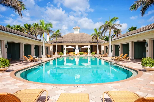 $2,350,000 | 281 Palm Island Lane, Vero Beach, FL 32963