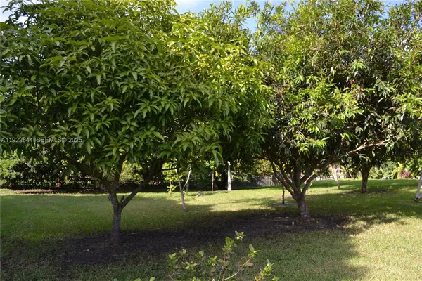 $3,200,000 | 5425 Southwest 190th Avenue, Southwest Ranches, FL 33332