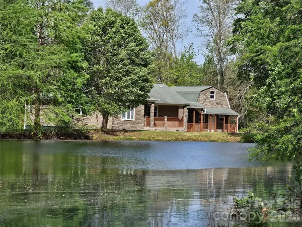 $470,000 | 1429 Cierra Lane, Richburg, SC 29729