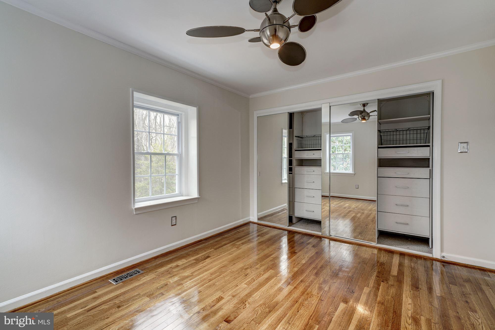 11908 Hunting Ridge Court Potomac, MD 20854 - Photo 21 of 36 Upper Level - Bedroom #2