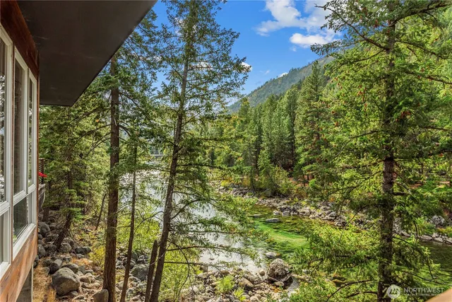 $1,500,000 | 8970 Icicle Road, Leavenworth, WA 98826