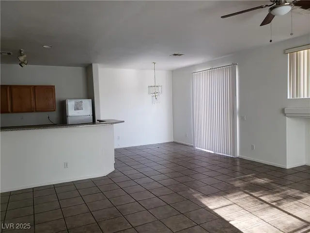 $1,850 | 109 Restful Crest Avenue, North Las Vegas, NV 89032
