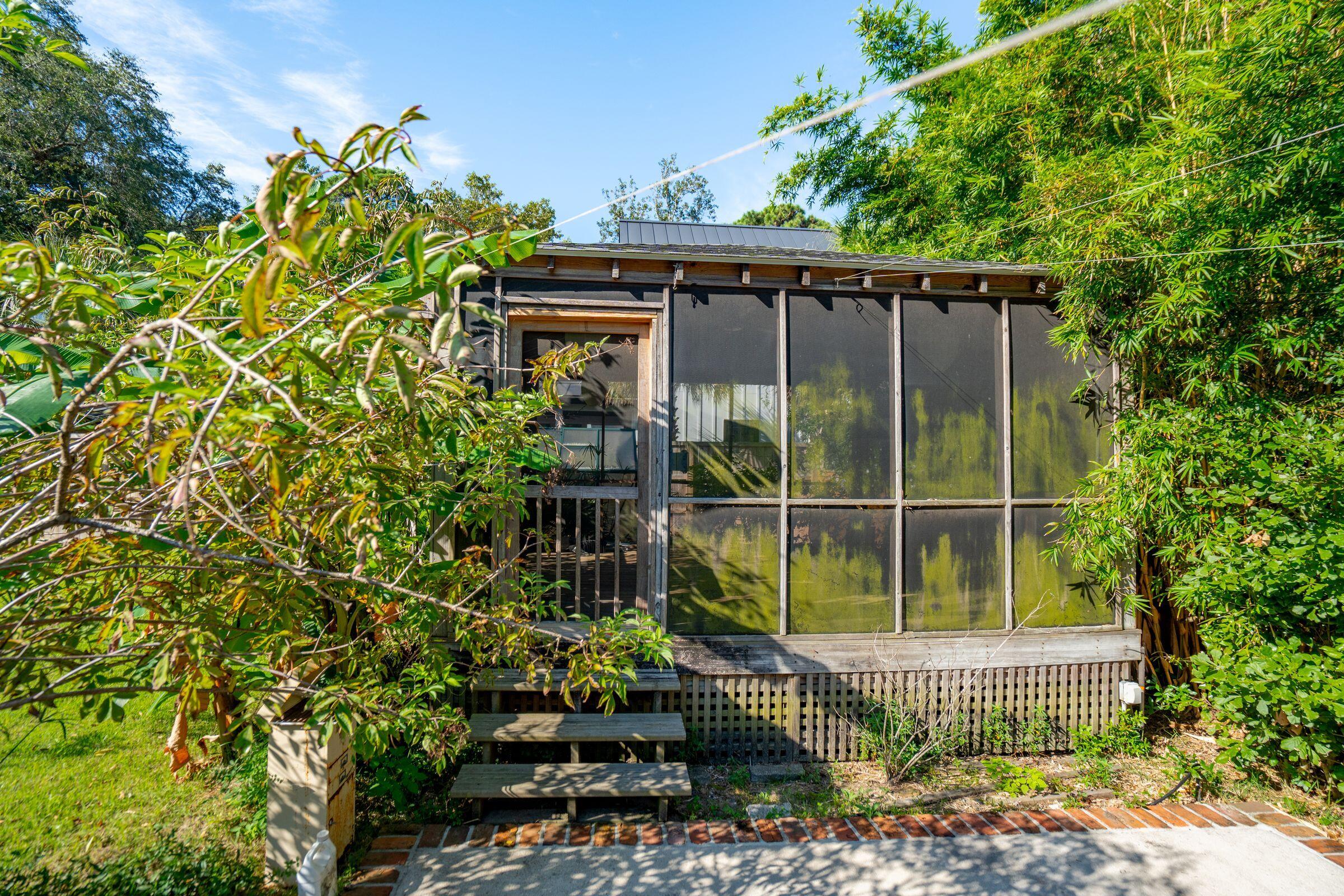 1409 Barbara Street Mount Pleasant, SC 29464 - Photo 13 of 46 Screened-in Porch