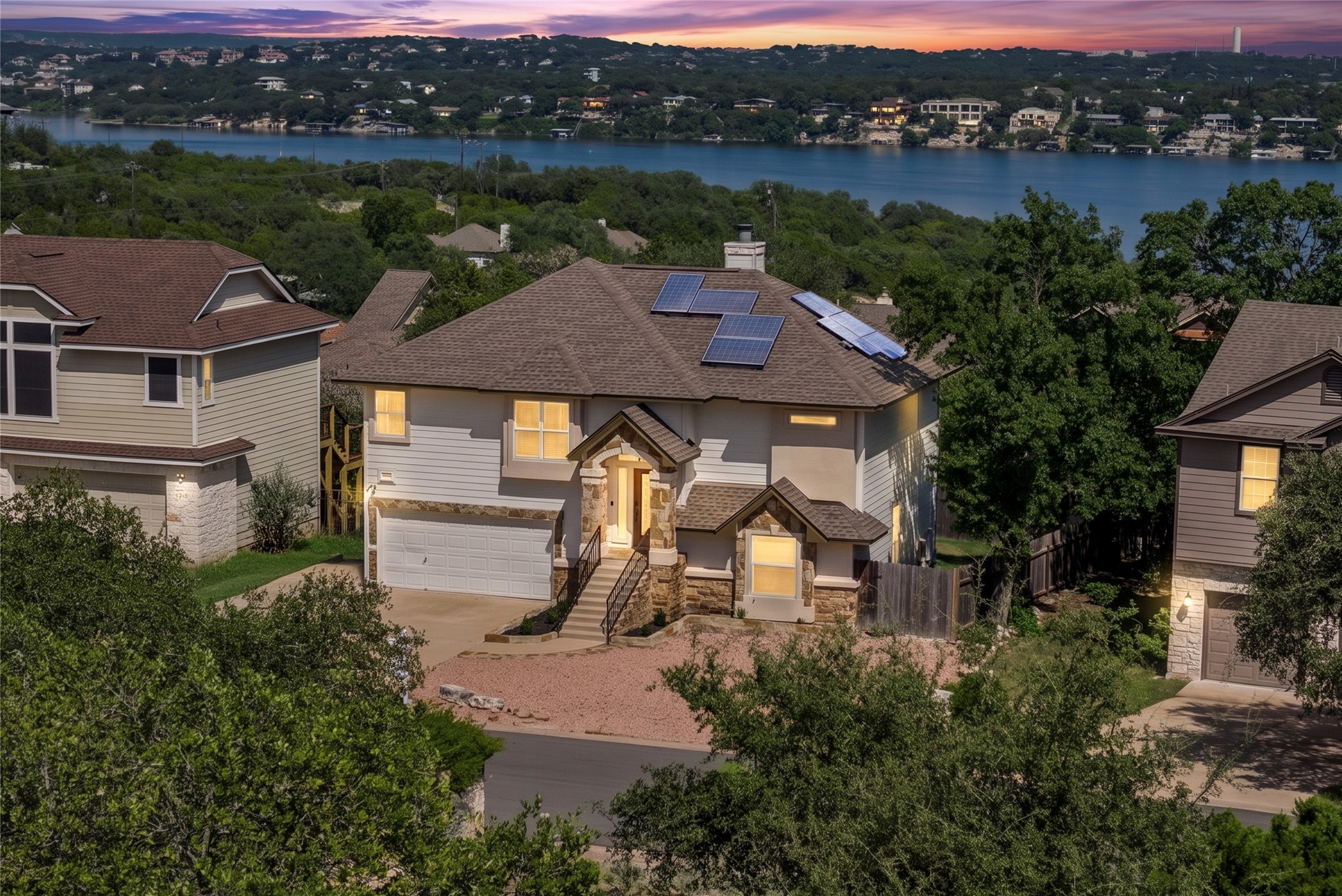 Arrive, park, exhale. This one sits back for a little extra peace and quiet. AND it has lake views from nearly every room!
