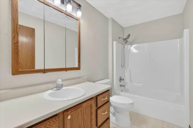 $239,900 | 2548 Liberty Lane, Janesville, WI 53545