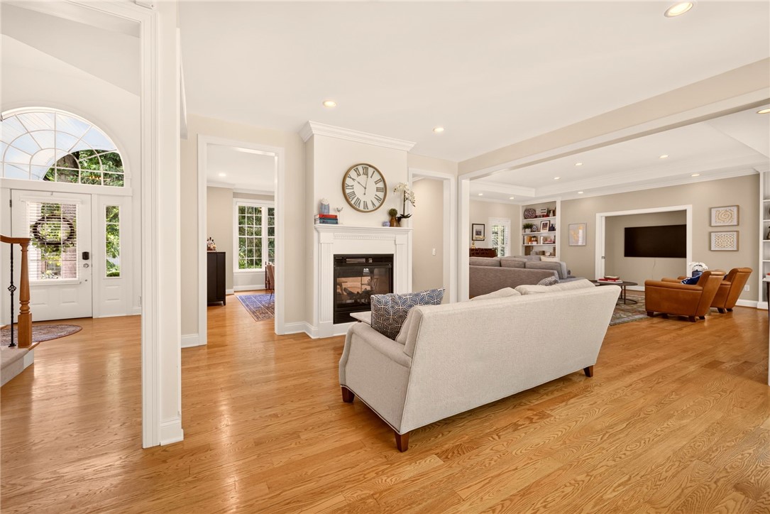 5 Risewood Lane Pittsford, NY 14534 - Photo 6 of 44