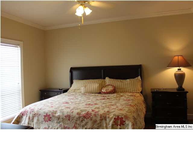 328 Chestnut Lane Alabaster, AL 35007 - Photo 10 of 24