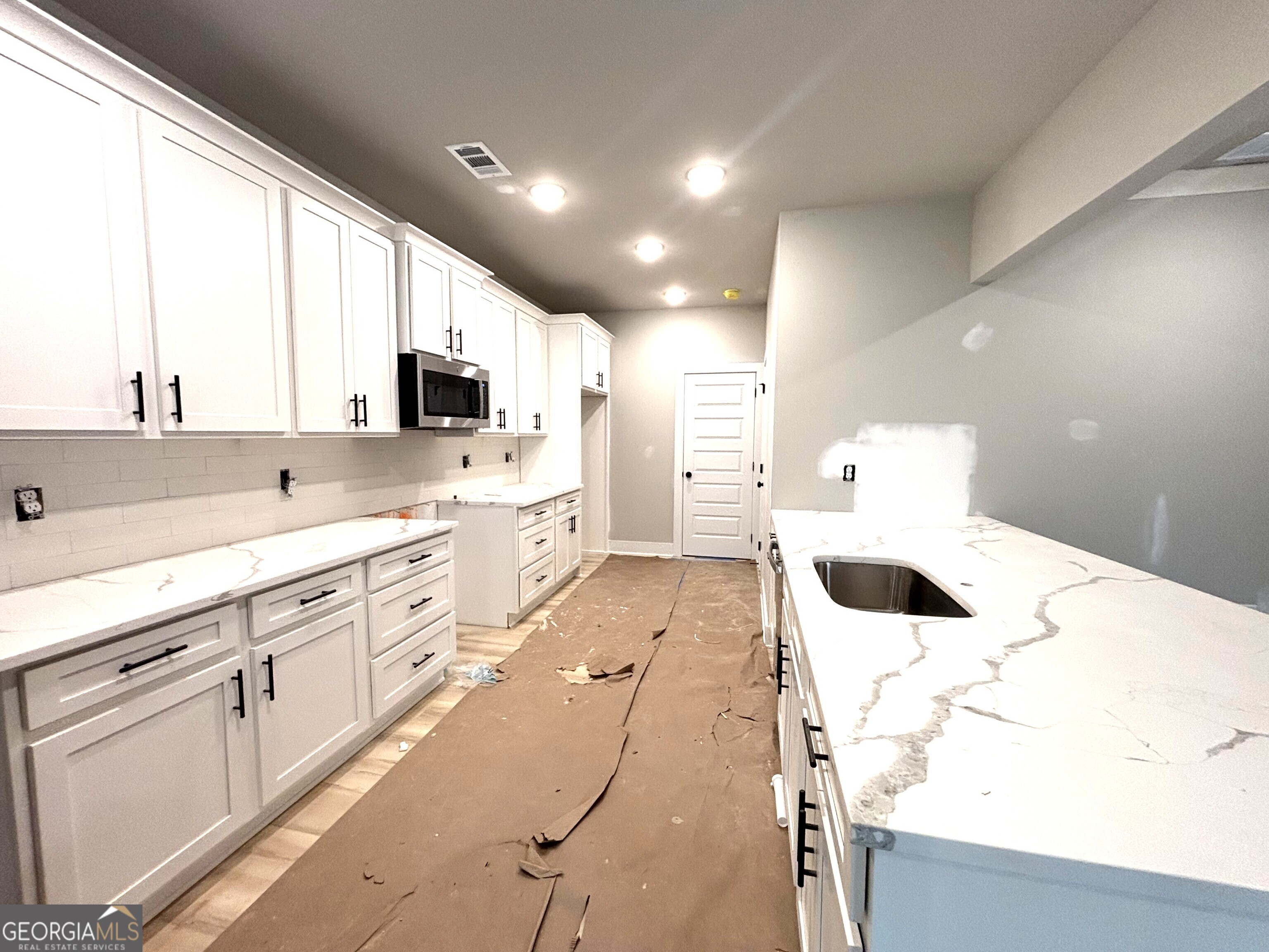 80 Overlook Trace Commerce, GA 30529 - Photo 6 of 18