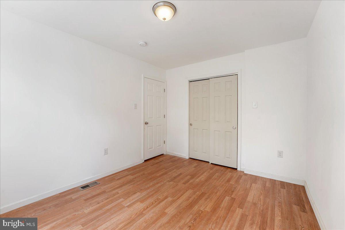 11931 Farwell Road Philadelphia, PA 19154 - Photo 13 of 18 Gallery Image 13