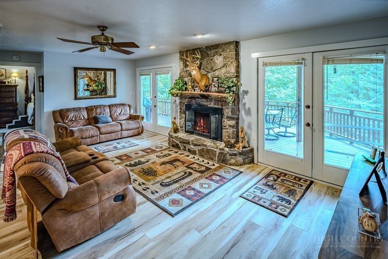 136 Hornbeam Road Beech Mountain, NC 28604 - Photo 3 of 37
