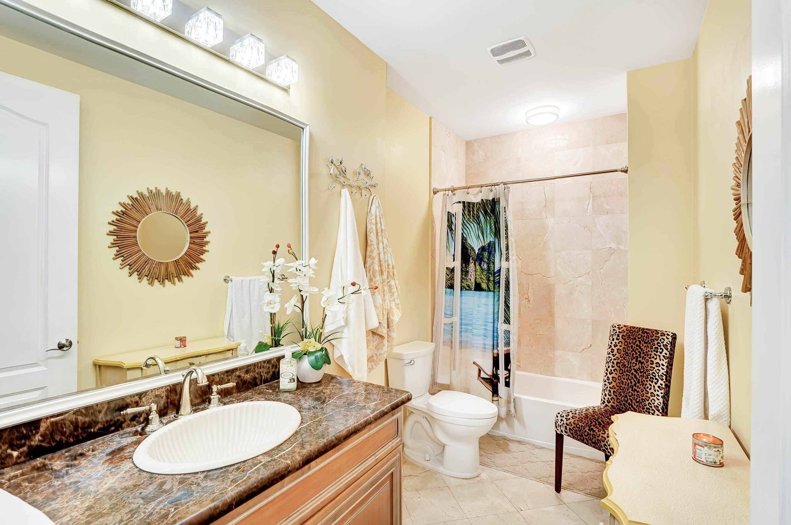 5590 Northeast Trieste Terrace Boca Raton, FL 33487 - Photo 21 of 40 c3LXXoZI