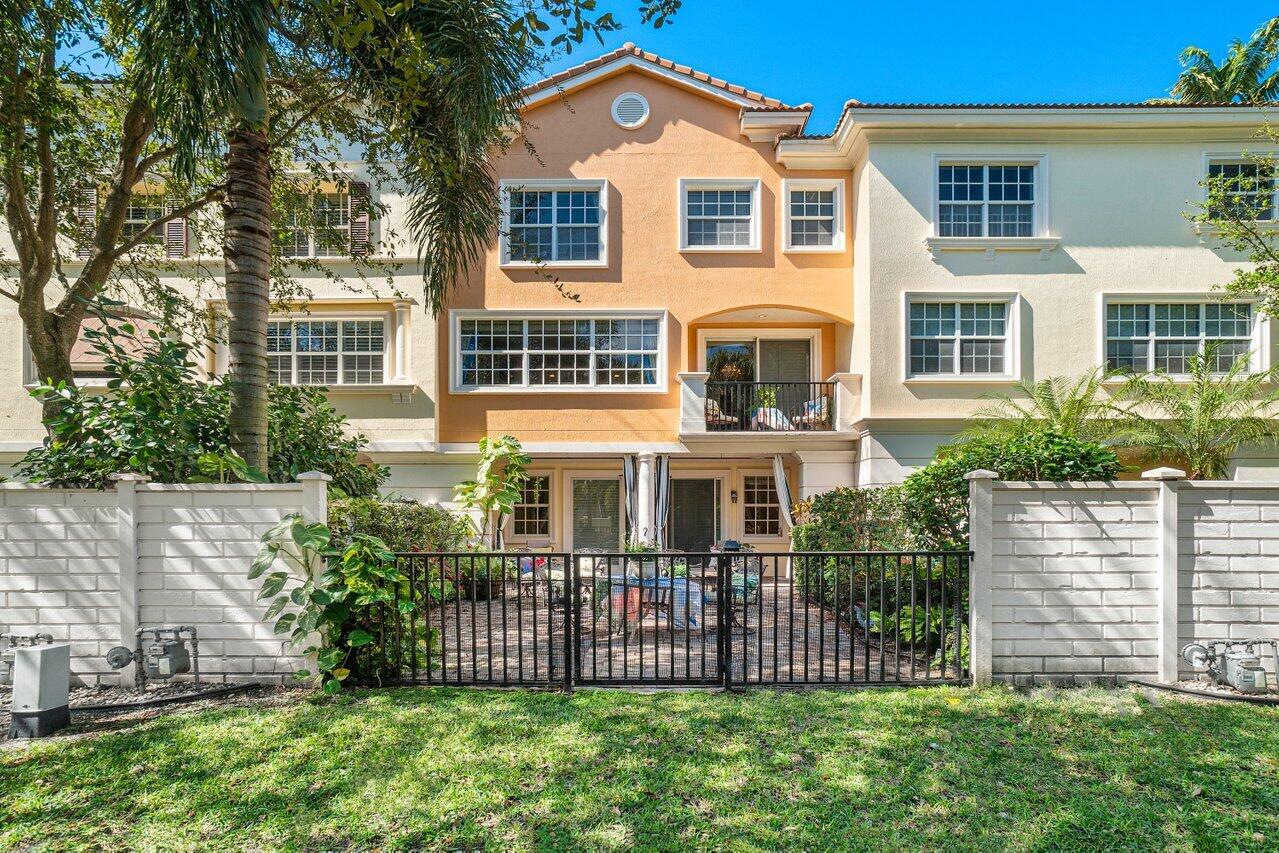 5590 Northeast Trieste Terrace Boca Raton, FL 33487 - Photo 39 of 40 033-5590NortheastTriesteTerrace-BocaRato