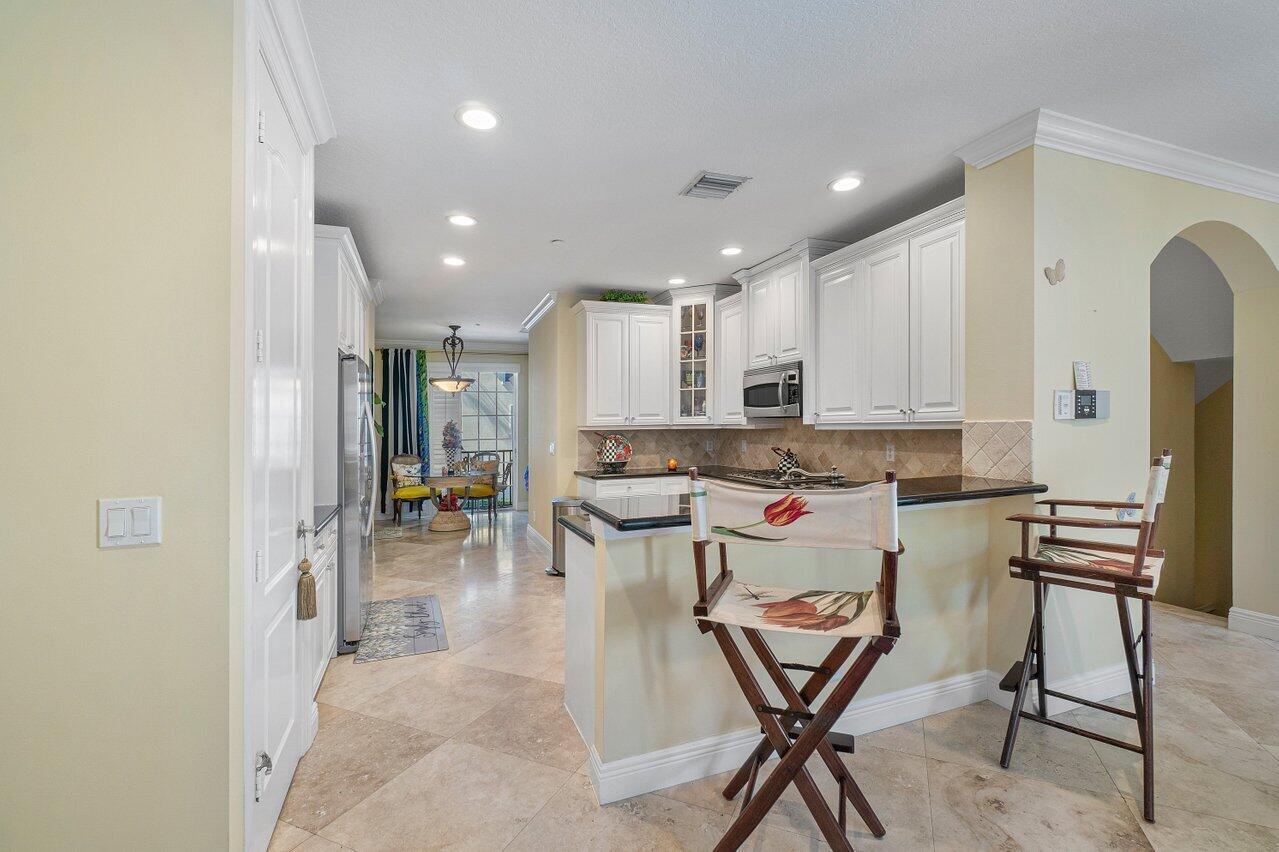 5590 Northeast Trieste Terrace Boca Raton, FL 33487 - Photo 9 of 40 007-5590NortheastTriesteTerrace-BocaRato