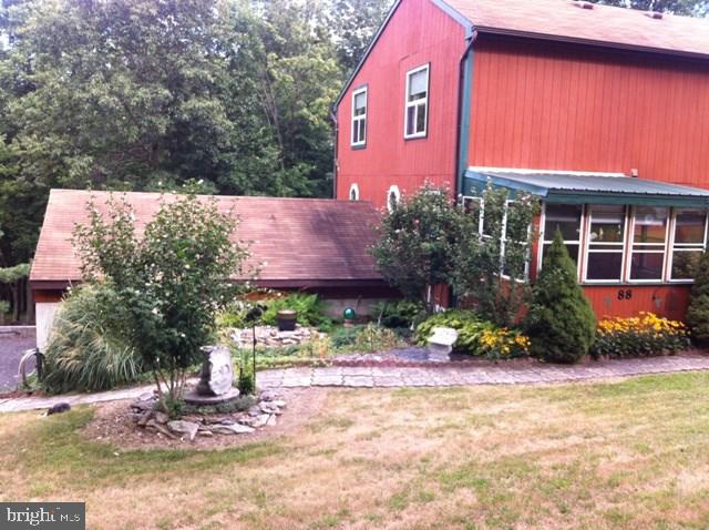 88 Tapeworm Road New Bloomfield, PA 17068 - Photo 5 of 20 Gallery Image 5