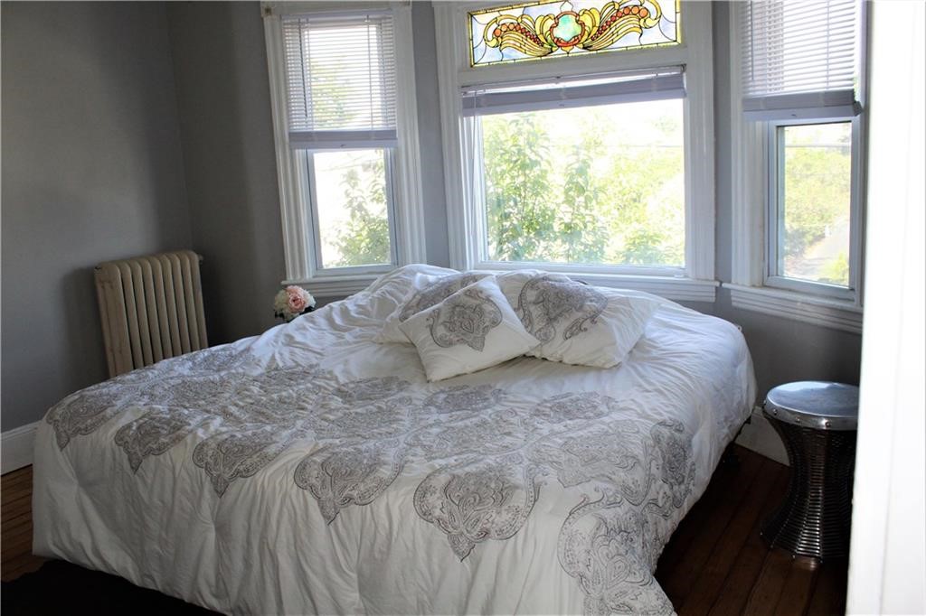 25 West Narragansett Avenue, Unit B Newport, RI 02840 - Photo 11 of 14