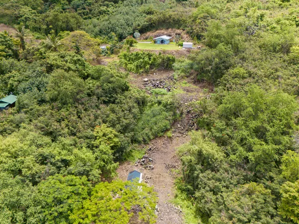 $990,000 | 82-5900 Government Main Road, Captain Cook, HI 96704