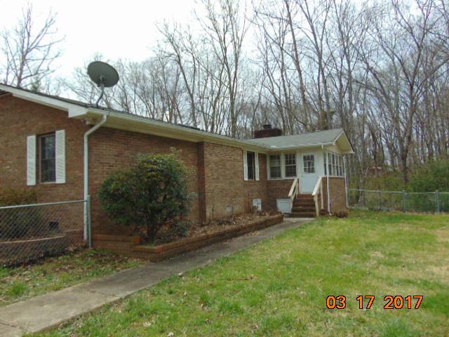 409 Engel Road Loudon, TN 37774 - Photo 13 of 18 rear (2)