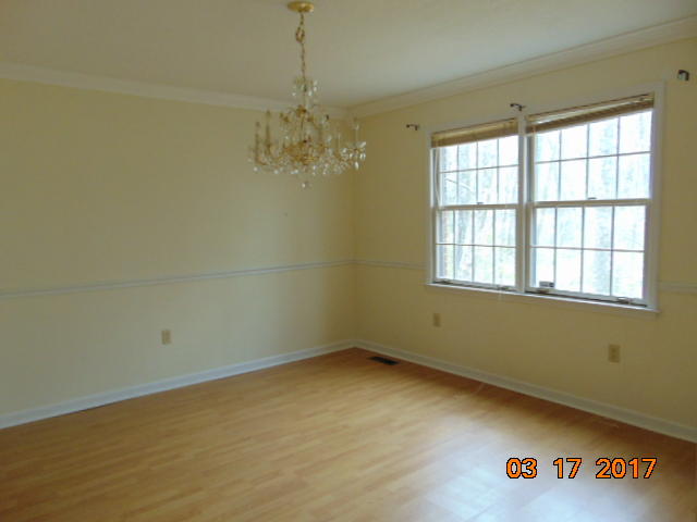 409 Engel Road Loudon, TN 37774 - Photo 5 of 18 dining room