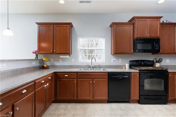 $399,900 | 2546 Covington Loop, Graham, NC 27253