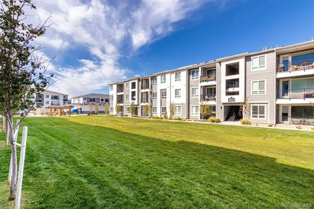 $338,490 | 6153 North Ceylon Street, Unit 303, Denver, CO 80249