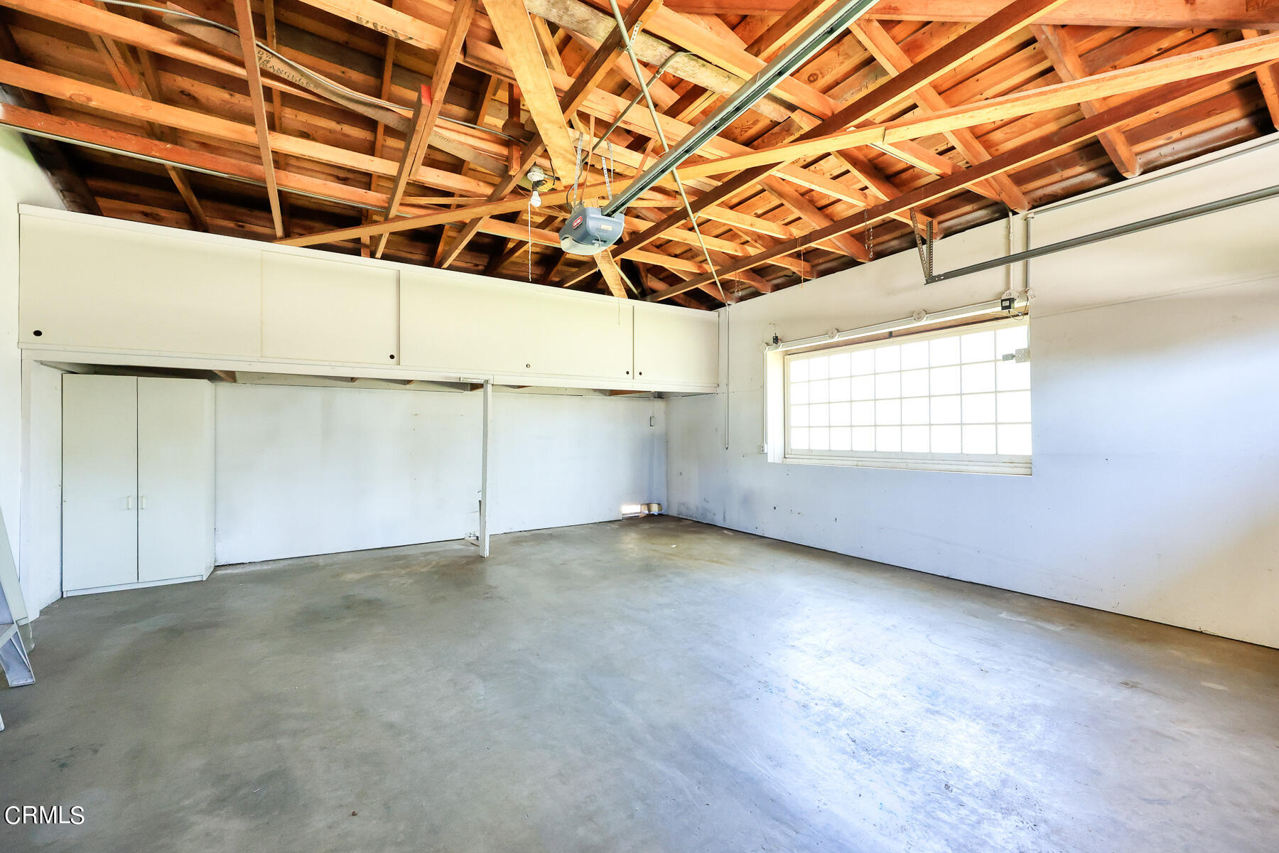 1321 South Eighth Avenue Arcadia, CA 91006 - Photo 36 of 47 an empty room with windows