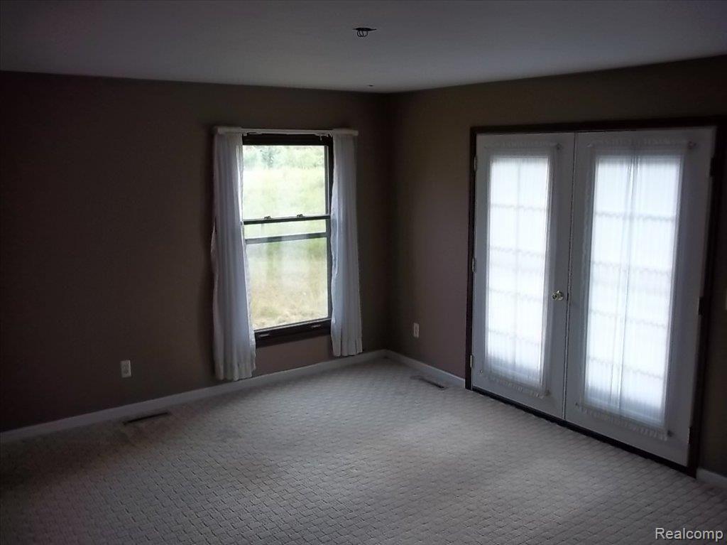 3250 Listerman Road Howell, MI 48855 - Photo 13 of 18 master