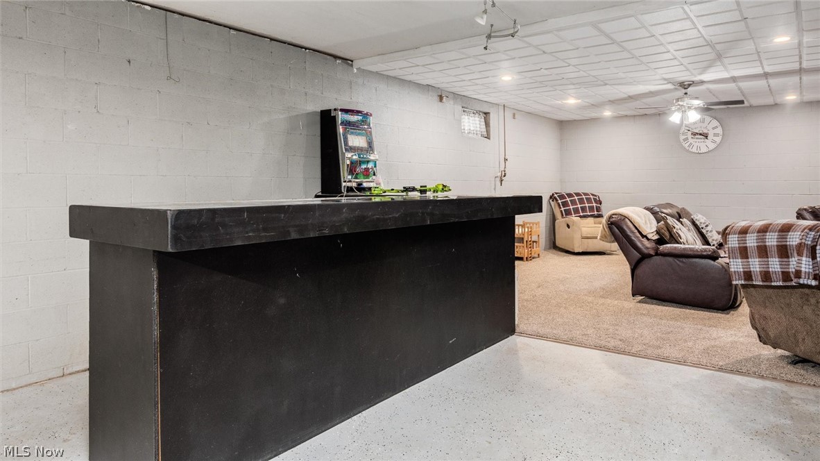 9393 Pioneer Road Byesville, OH 43723 - Photo 21 of 35 Bar with ceiling fan