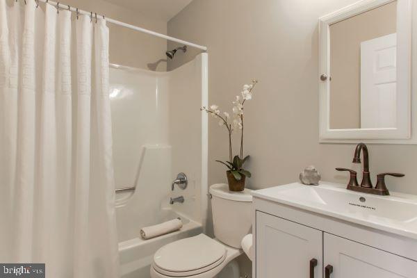 2620 Spring Road Carlisle, PA 17013 - Photo 20 of 29 Gallery Image 20
