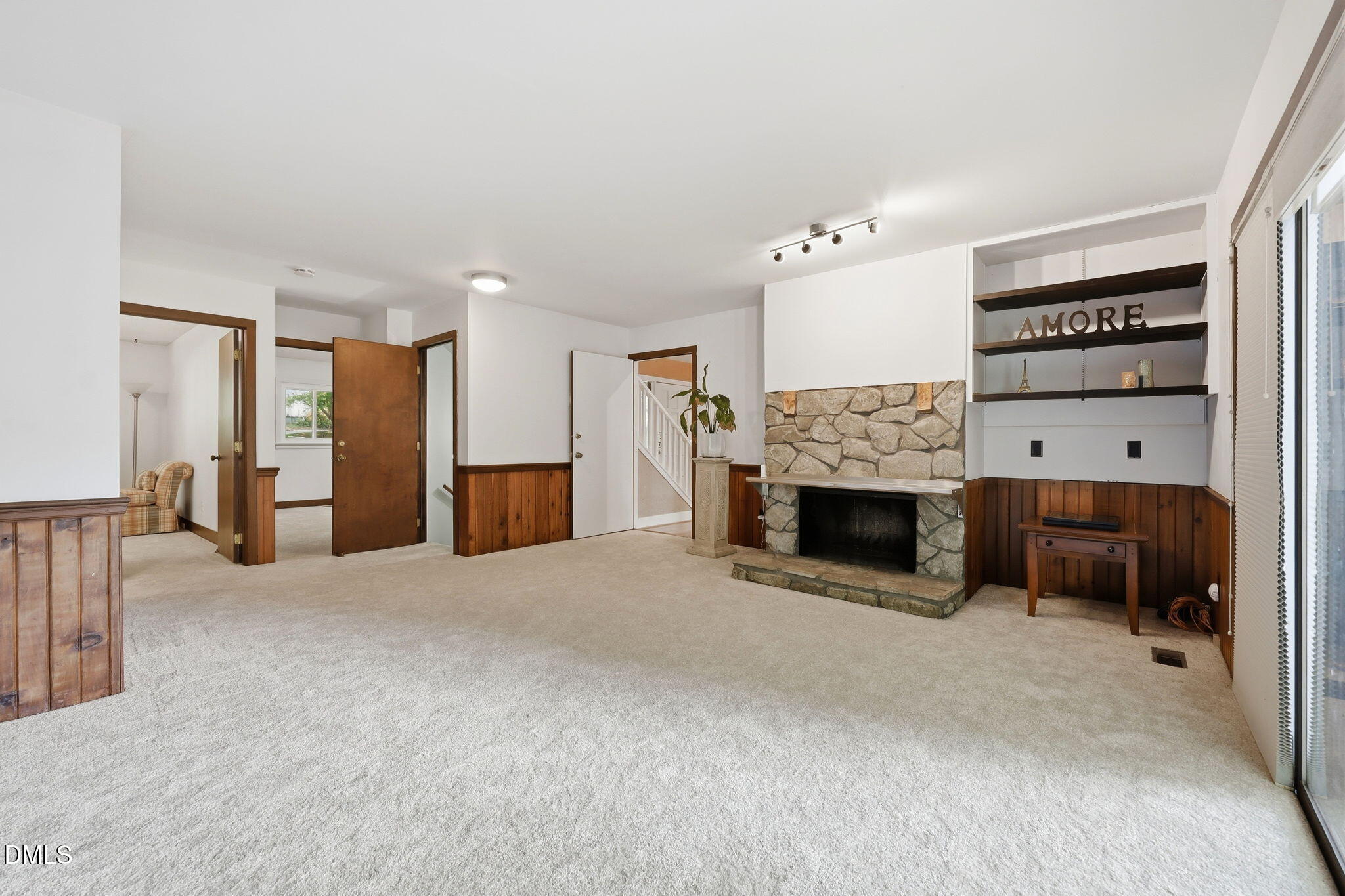6101 Dresden Lane Raleigh, NC 27612 - Photo 25 of 41