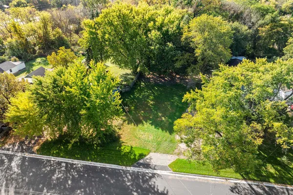 $185,000 | 219 X 12th Street, White Bear Lake, MN 55110
