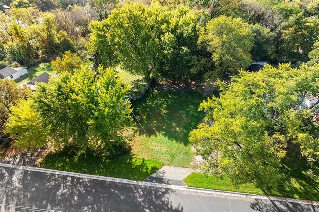 $185,000 | 219 X 12th Street, White Bear Lake, MN 55110