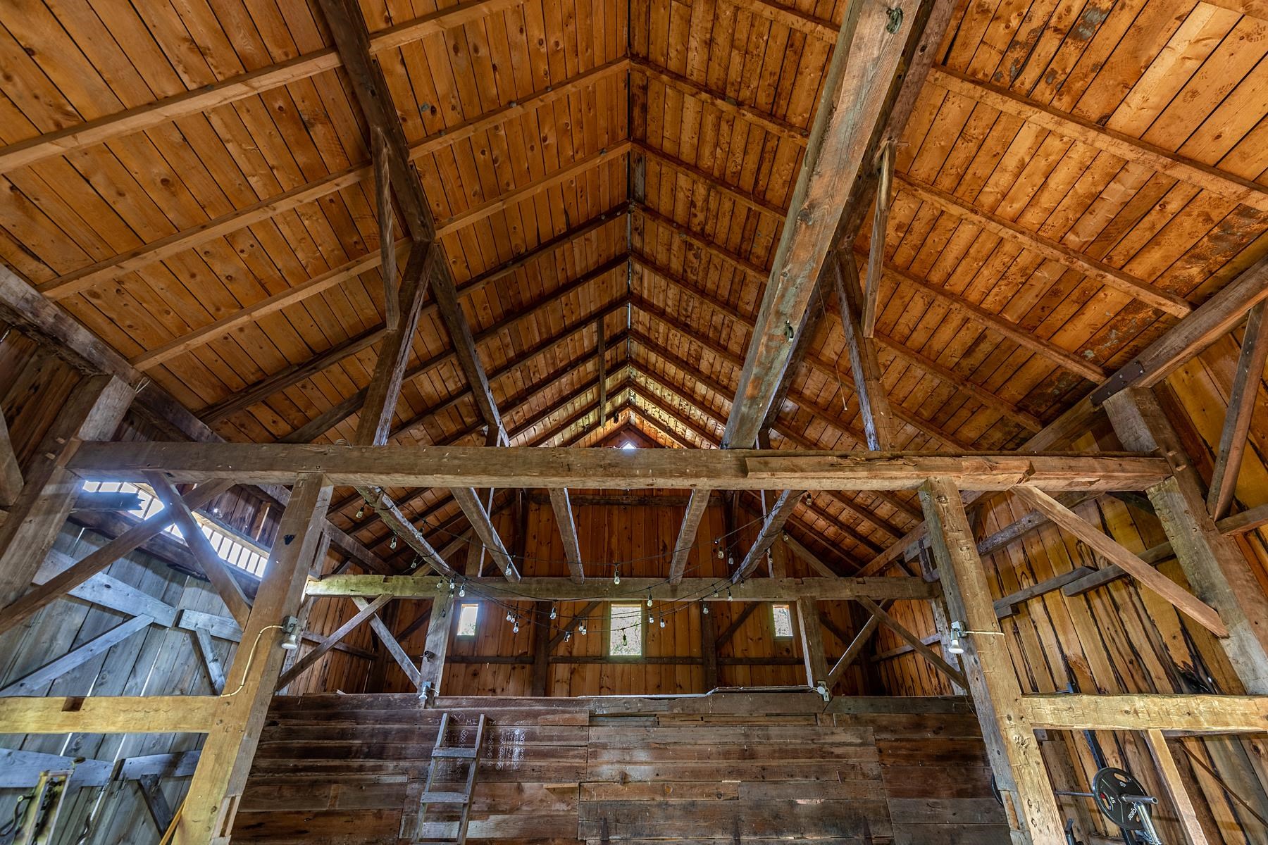 131 Whitney Hill Road Tunbridge, VT 05077 - Photo 8 of 40