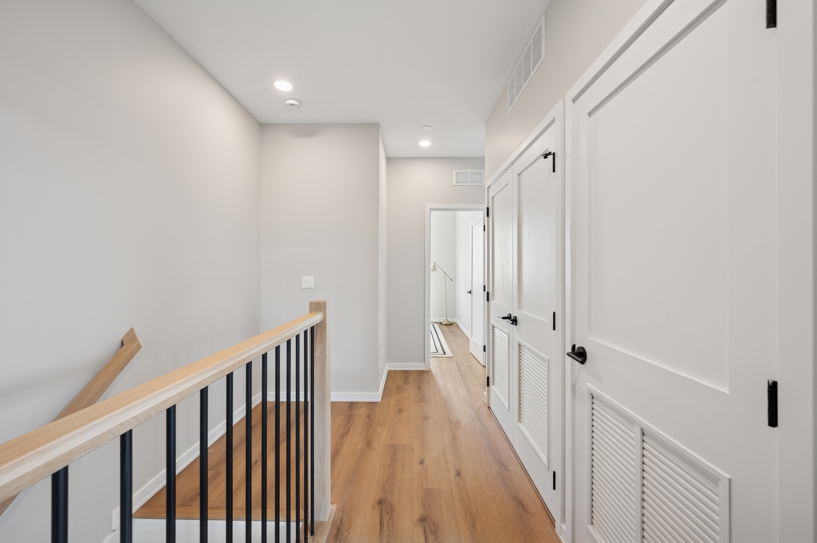 944 Beloit Avenue, Unit 4 Forest Park, IL 60130 - Photo 21 of 34